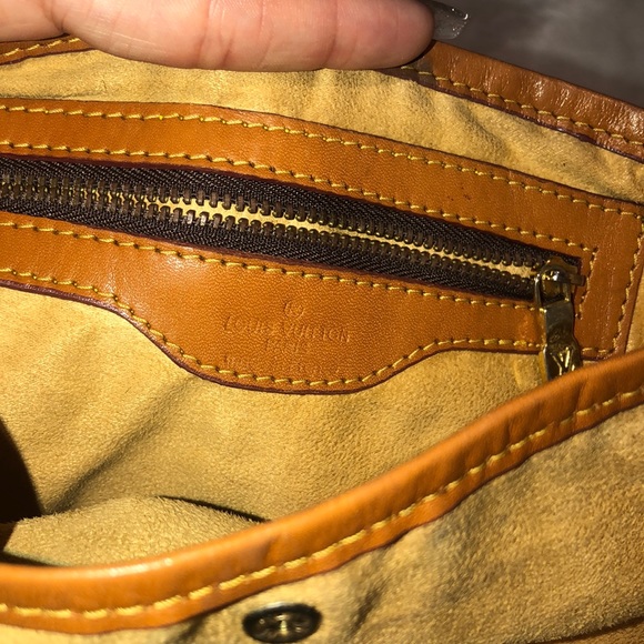 Louis Vuitton Mini Bag - Picture 7 of 8